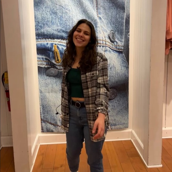 Meet your Posher, Rileigh - Picture 3 of 3